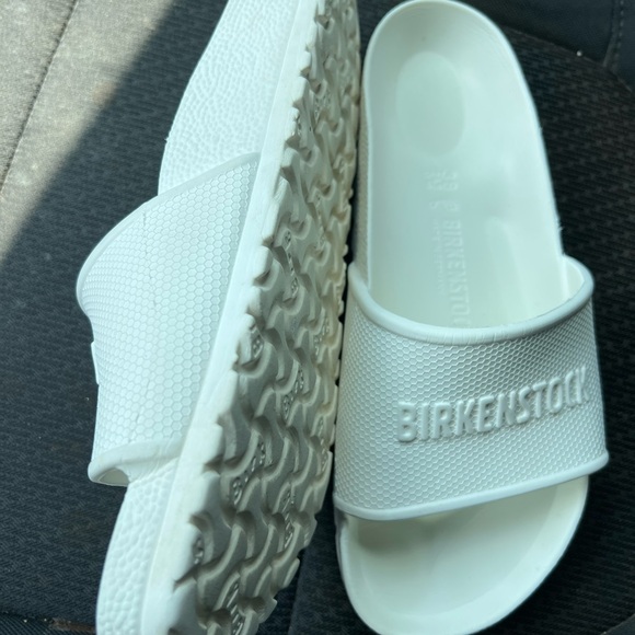 Birkenstock Classic White Slides - Picture 3 of 3